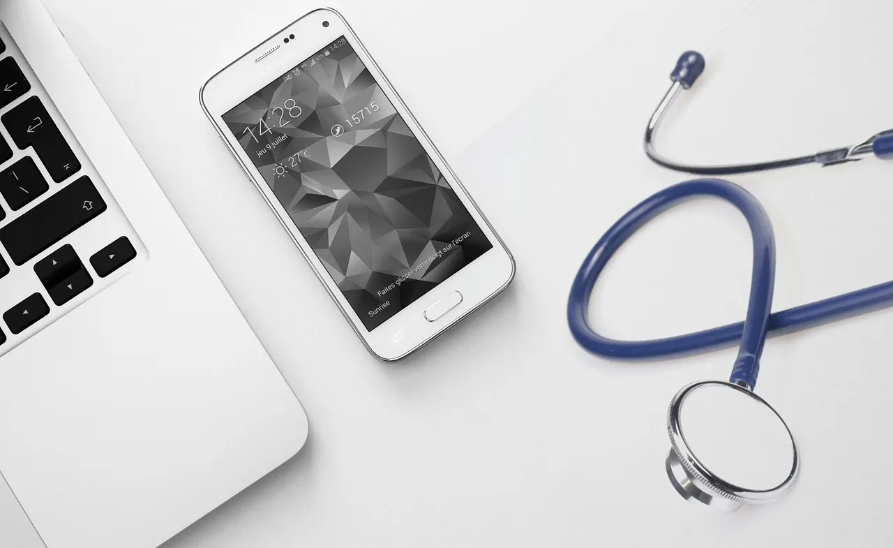 Fixing the Philippines’ Healthcare Challenges via Digitization