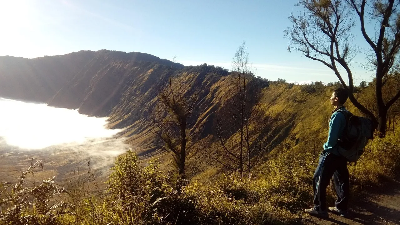shu-Indonesia-Komodo-National-Park-Hero-1124450636-1440x823
